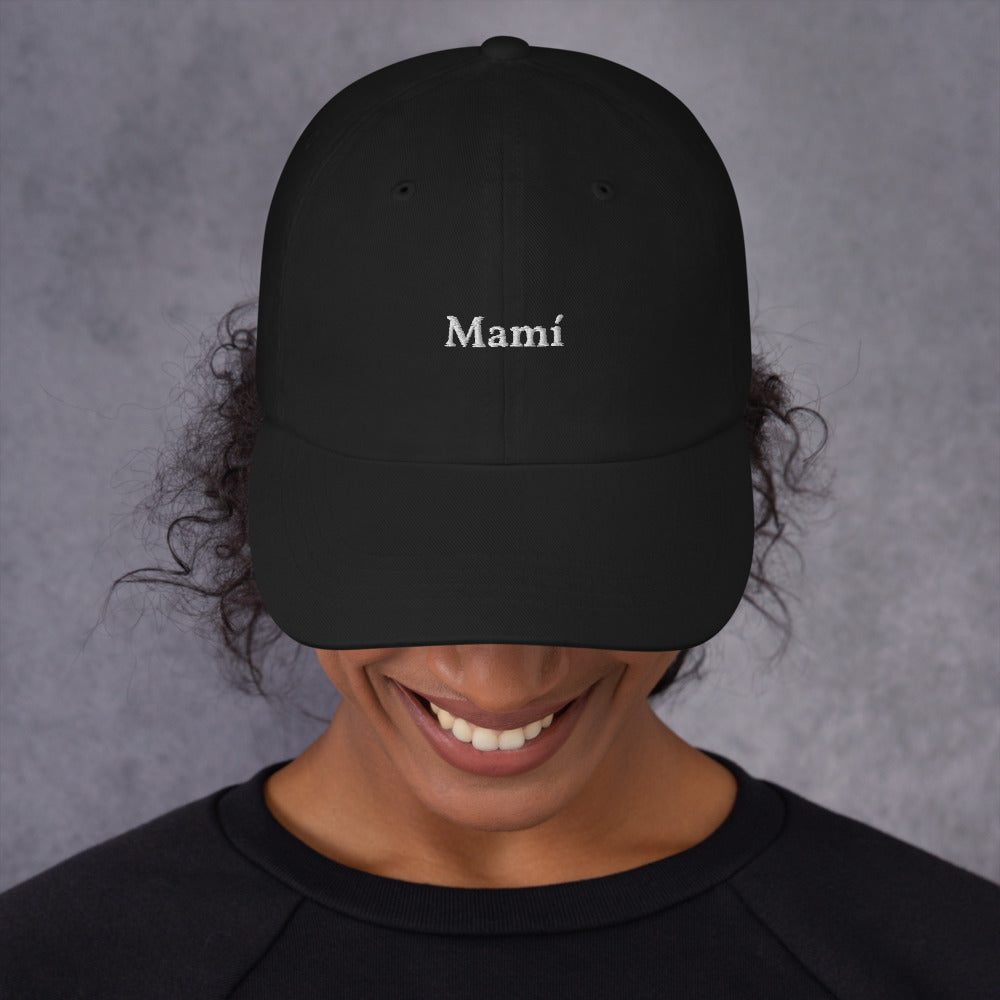 Mamí Baseball Cap (white text)
