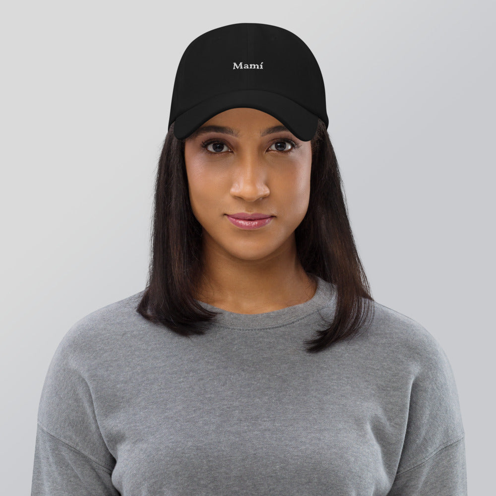 Mamí Baseball Cap (white text)