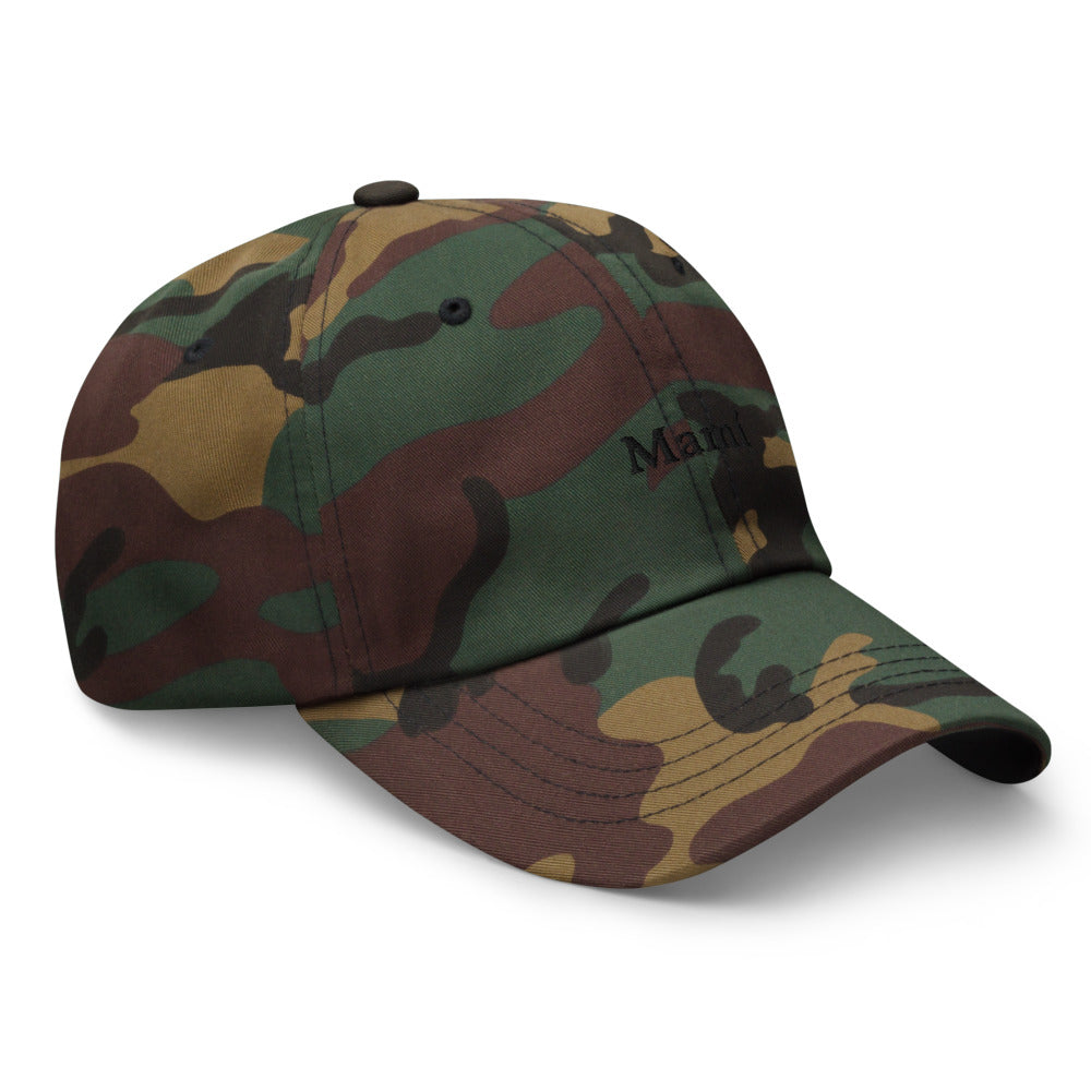 Mamí Baseball Cap (black text)